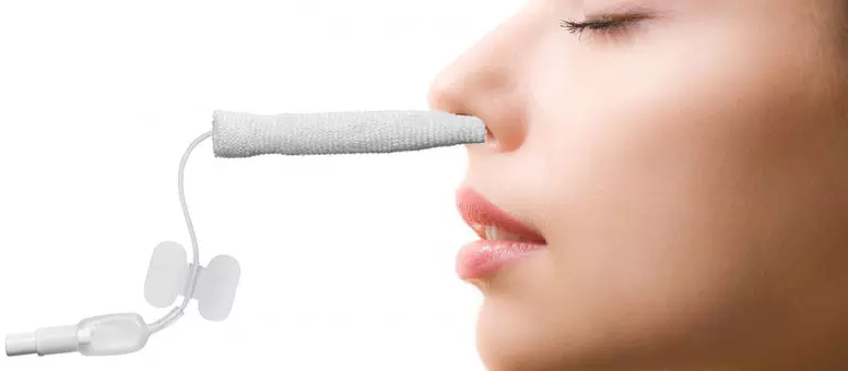 Splint and tampon use in rhinoplasty